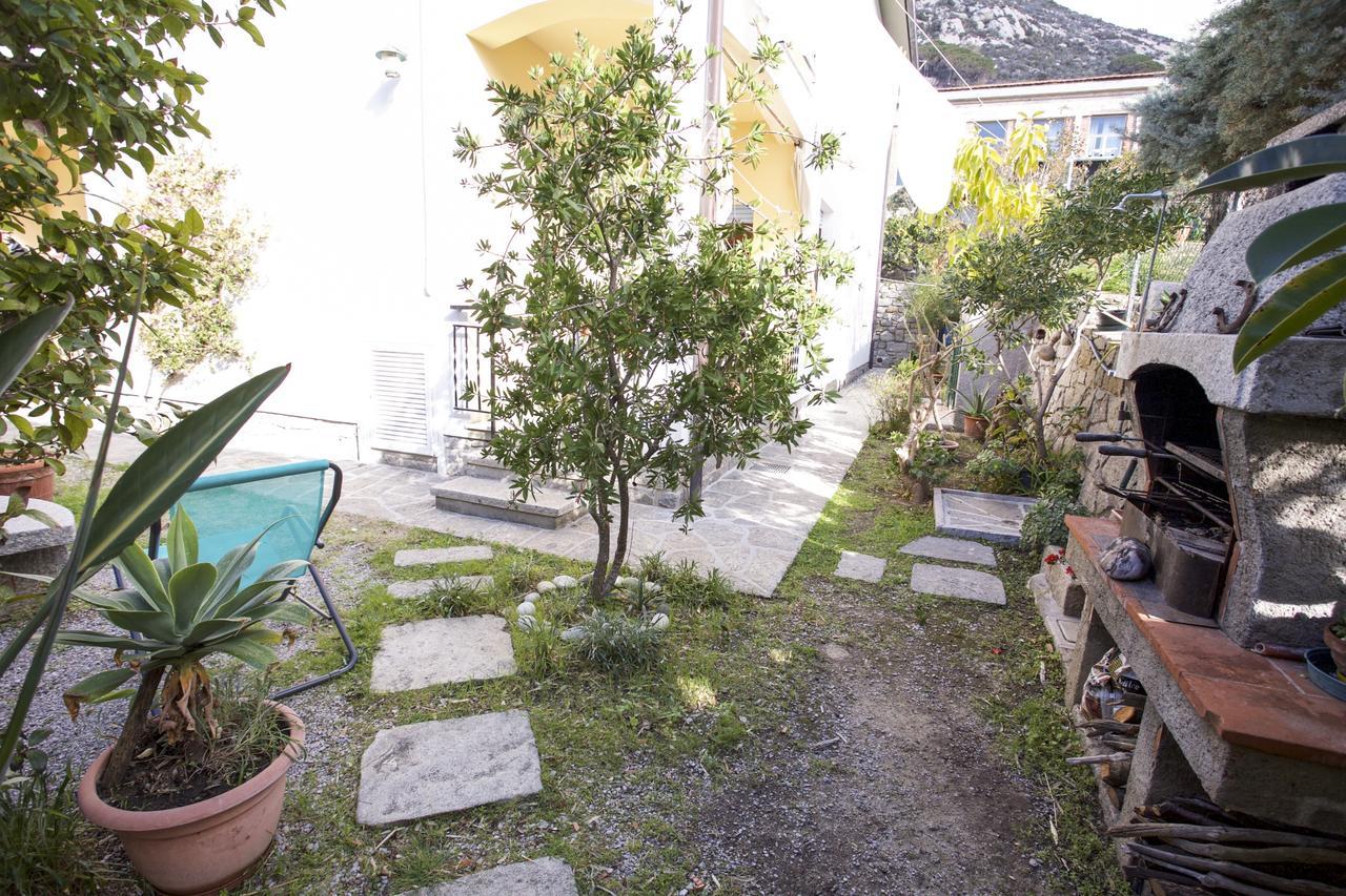 Appartamento Pomonte La Posta - Goelba Exterior foto